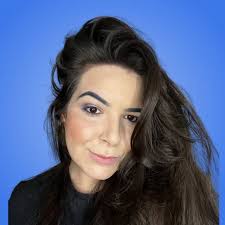 54 anos. Alessandra Negrini. Que mulher minhas amigas. Que mulher! 🤌🏳️‍🌈