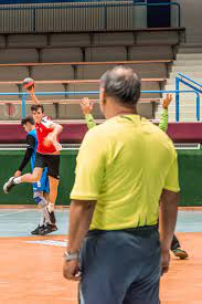 His parents later divorced, which deeply affected him. Handball In Eferding Nach Unentschieden Folgt Die Niederlage Grieskirchen Eferding
