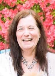 Anne Mcmullen's Instagram, Twitter & Facebook