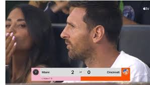 Jorge Espada's Instagram, Twitter & Facebook