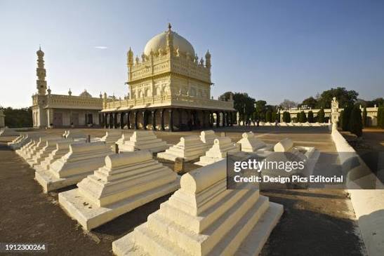 15 Tomb Of Tipu Sultan Stock Photos, High-Res Pictures, and Images - Getty Images