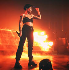 Pin By Ket S On My Lover My Liar Halsey Actors Actresses Phenomenal Woman