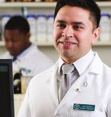 Student Pharmacists Receive Campus-wide Honors