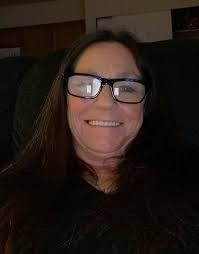 Edward Bedell's Instagram, Twitter & Facebook