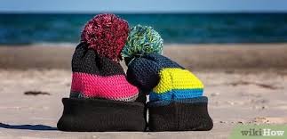 Here's a nice big bunch of hats to knit featuring plenty of styles to choose from and requiring a variety of skill levels (from beginner to intermediate and advanced). How To Knit A Beanie 15 Steps With Pictures Wikihow