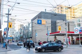 These Are The Rules For Leaving Your Home During Lockdown In Toronto