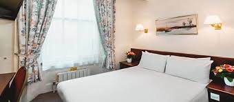 Kensington gardens is within walking distance. Book A Few Hours In The Bayswater Inn Hotel In London Byhours