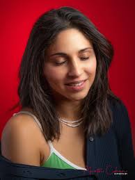 Tonight Thursday December 11th @tablaosono starts at 7pm ! Gabriela Rivera  is an artist from Puerto Rico who's previously worked in pop Latino styles.  In recent years Gabriela has been forging her