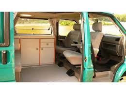 Trafic 5 Places 4 Couchages Et Une Cuisine Trafic Amenage Fourgon Amenage Trafic