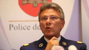 Soyez le premier à ajouter les paroles et gagnez des points. L Objectif De L Assassin Etait La Police Pas L Ecole Home 7sur7 Be