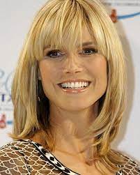 Frisuren 2019 mit pony blond frisuren trend. Long Pony Frisuren So Tragen Stars Den Longpony Pony Hairstyles Thick Hair Styles Hairstyles With Bangs