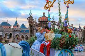 4,912,474 likes · 13,957 talking about this · 6,799,593 were here. Photos Video Disneyland Paris 2019 A Year In Review Wdw News Today