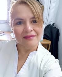 Silvia Cabral's Instagram, Twitter & Facebook