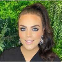 Danielle Amos's Instagram, Twitter & Facebook