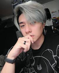 Alright final twist, you guys said you liked the black frames more, but  what if I added accessories to the first pair.