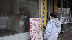 Serviciu de schimb valutar, schimb euro, schimb franci elvetieni, schimb forinti, schimb dolari,. CrizÄƒ De Euro In Romania Patronii Caselor De Schimb RefuzÄƒ SÄƒ VandÄƒ Euro Din Cauza Cursului Mic Romaniatv Net Mobi