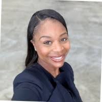 Aisha Suarez's Instagram, Twitter & Facebook