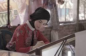 Indonesia adalah negara yang terkenal dengan motif batik. Batik Pring Sedapur Magetan Trip Jalan Jalan