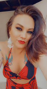 Alta procura por cirurgia de readequação de sexo na rede particular de SC  expõe 'demanda reprimida' no SUS, diz especialista