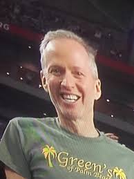 Todd says "wtf are you looking at" Just makin sure you ate your lunch man 🥲