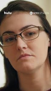 Mary Yoder's Instagram, Twitter & Facebook