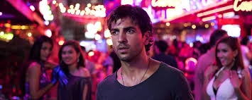 Kleinganove zeki müller (elyas mbarek) landet bei der suche nach seiner diebesbeute als aushilfslehrer an einer schule. Fack Ju Gohte 3 Constantin Stellt Durch Vertragsverlangerung Mit Elyas M Barek Und Co Weichen Fur Fortsetzung Kino News Filmstarts De