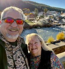 How to transfer photos from camera to iPhone using SnapBridge App?