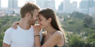 If you've won the affections of a cancer man, it is a major accomplishment indeed! How Does A Cancer Man Act When In Love Vekke Sind