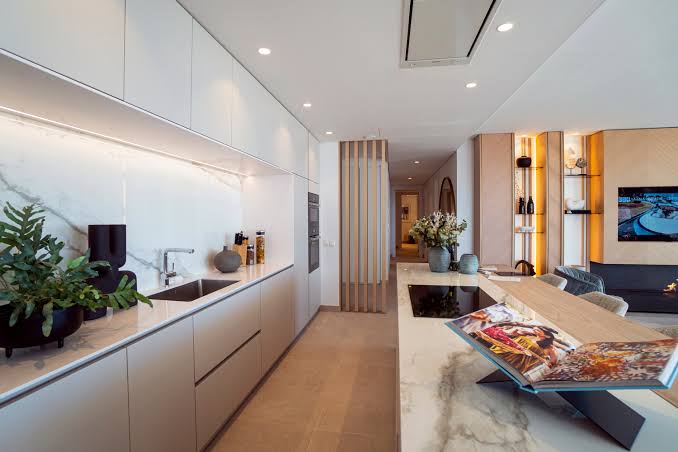 Importance of viewing a show flat before buying - WilmaSB