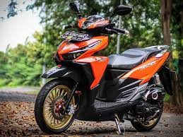 Baca review, bandingkan dengan varian lainnya, dapatkan info mengenai konsumsi bbm, spesifikasi, . Ragam Modifikasi Honda Vario 125 Dan Sejarahnya Panduan Pembeli Mobil123 Com