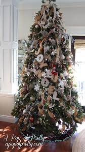 How To Put Ribbon On A Christmas Tree 2020 Tutorial A Pop Of Pretty Ribbon On Christmas Tree Cool Christmas Trees Traditional Christmas Tree
