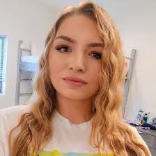 Celebrating 4 years of sobriety with pizza