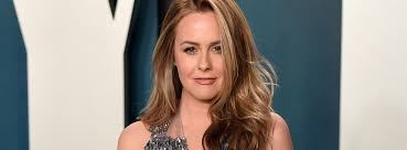 Alicia silverstone reclaims her life in '70s beverly hills. Alicia Silverstone Biography Career Net Worth Age Height Husband