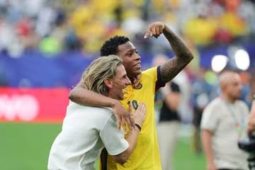 Ecuador, hist�rico: le gan� a Alemania 2-1 y se clasific� a la pr�xima ronda del
