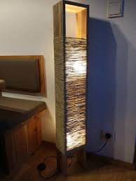 Stehlampe Holzlampe Diy Holztisch Und Lampen