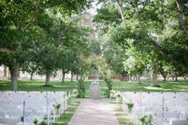 Outdoor Wedding Ideas From The Walnut Grove Wedding Venue In Moorpark California Behind Underwood Family Farms Outdoor Wedding Venues Outdoor Wedding Wedding