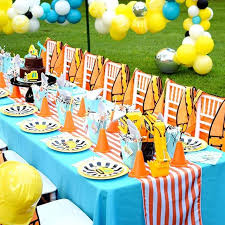 The tv show stranger things has sparked some great retro birthday party ideas for teens. Outdoor Summer Birthday Party Ideas Popsugar Family