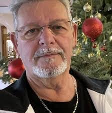 Lelia Irwin's Instagram, Twitter & Facebook