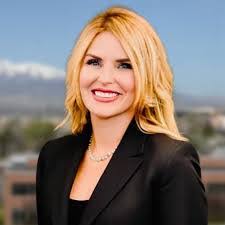 Rhea Richardson's Instagram, Twitter & Facebook