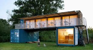 Le Contain Hotel Un Endroit Original Et Eco Responsable Ou Passer La Nuit Maison Container Plan Maison Contenaire Plans De Maison Conteneur