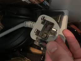 Washer electrical requirements and breaker size. My Experience With The Fuse On The Wf70f5e2w4x Eu Samsung Community