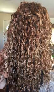 Curly Hair Emerald Forest Moisturizing Shampoo With Sapayul Oil For Healthy Beautiful Hair Sulfate Long Hair Styles Hair Styles Curly Hair Styles Naturally