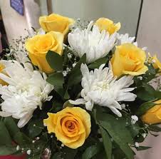 May Flower Send Flowers To Mumbai Gifts Cakes Flower Delivery To Mumbai Florist India Online Flower Delivery Flower Delivery Order Flowers
