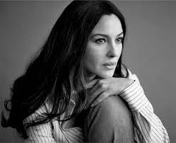 She originally pursued a career in the legal profession. Monica Bellucci Wikipedia