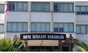 Kuzey kıbrıs türk cumhuriyeti i̇çişleri bakanlığı, kuzey kıbrıs türk cumhuriyeti hükûmetine bağlı olarak çalışan ve içişlerinden sorumlu olan bakanlık. Icisleri Bakanligi Ikamet Izinleri Ve Vizeler Tuzugu Yururluge Girdi