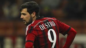 El delantero internacional de la roma mattia destro jugará lo que resta de temporada como cedido en el milan, anunciaron este jueves los dos clubes del campeonato italiano. 10 Ac Milan Strikers Who Have Failed To Do The Business Since Zlatan Ibrahimovic Left San Siro 90min