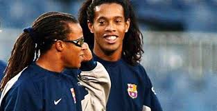 Edgar davids was born on march 13, 1973 in paramaribo, suriname. Que Fue De Edgar Davids Del Resucitar Al Barca A La Busqueda De Talentos Callejeros Urbanian