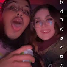 How do I stop spraying??? Hes fkn fixed 😠