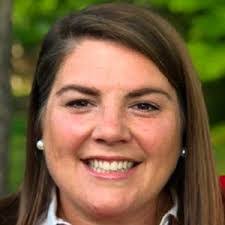 Cara Townsend's Instagram, Twitter & Facebook