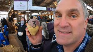 Journalism Package: Little Red Wagon Artisan Showcase